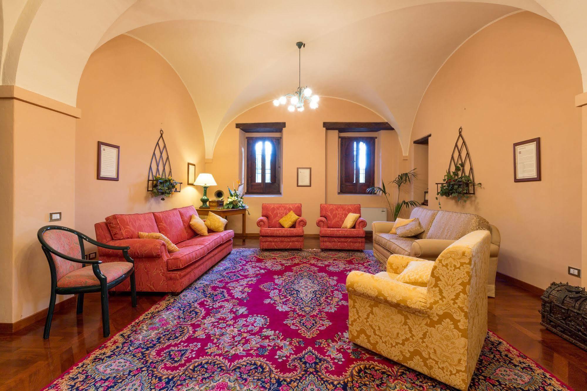 Corte Dei Tini Villa Vomano Luaran gambar
