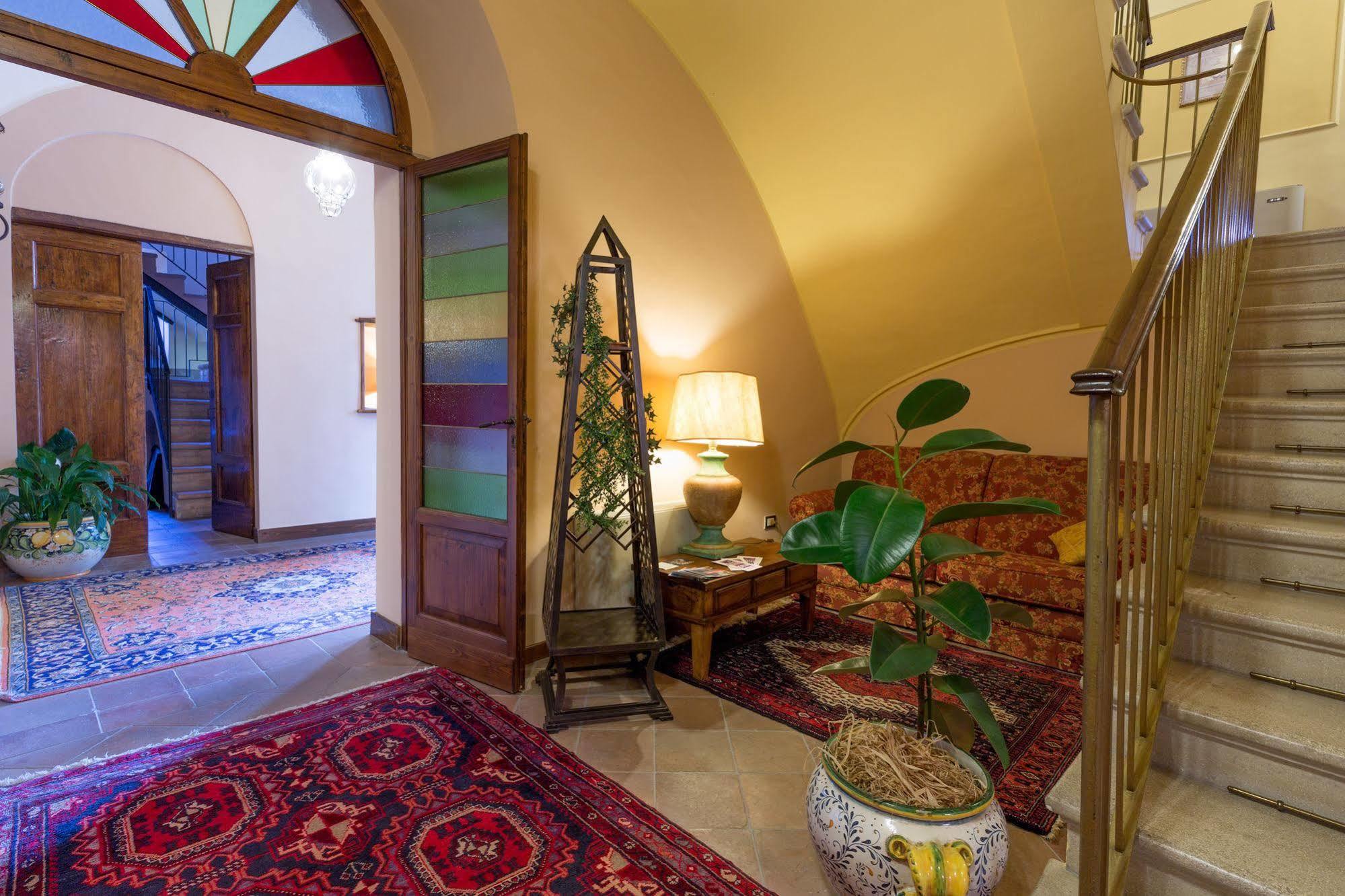 Corte Dei Tini Villa Vomano Luaran gambar